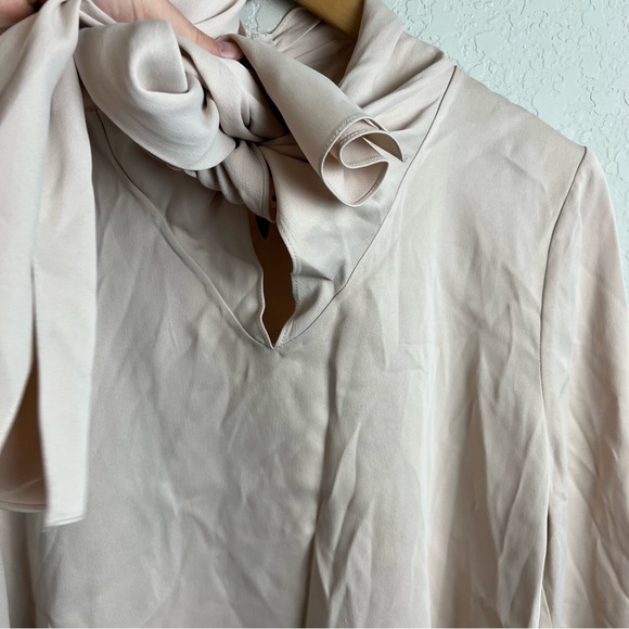 Khaite Blouse Dawn Tash Bow Long Sleeve Satin Crepe Top - Picture 6 of 16